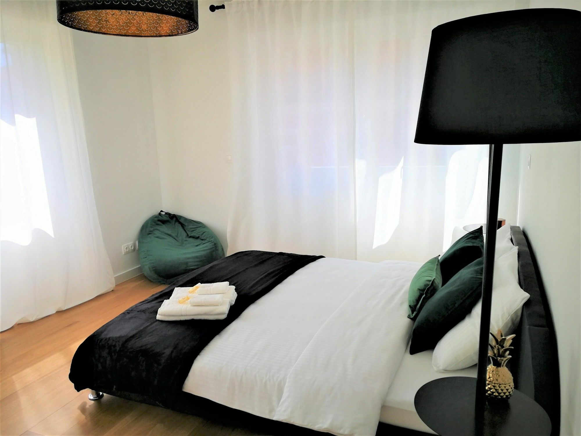 Industrial Lisbon Apartment (Adults Only) Екстер'єр фото